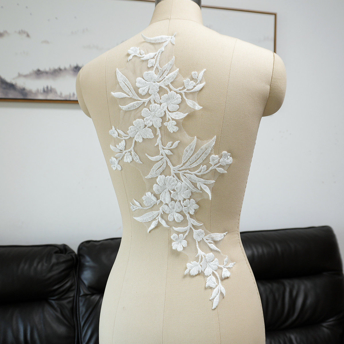 White Floral Leaf Sequins Appl - đánh giá và giá Craft Embellishment